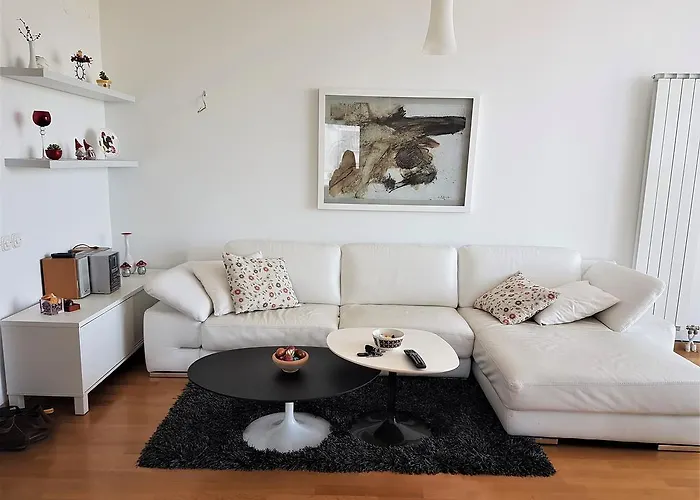 Luxury Near Center Apartment Skopje